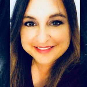 Meet your Posher, Jenifer